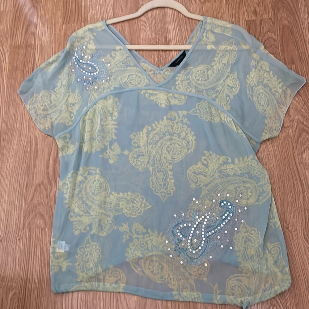 Women’s Top